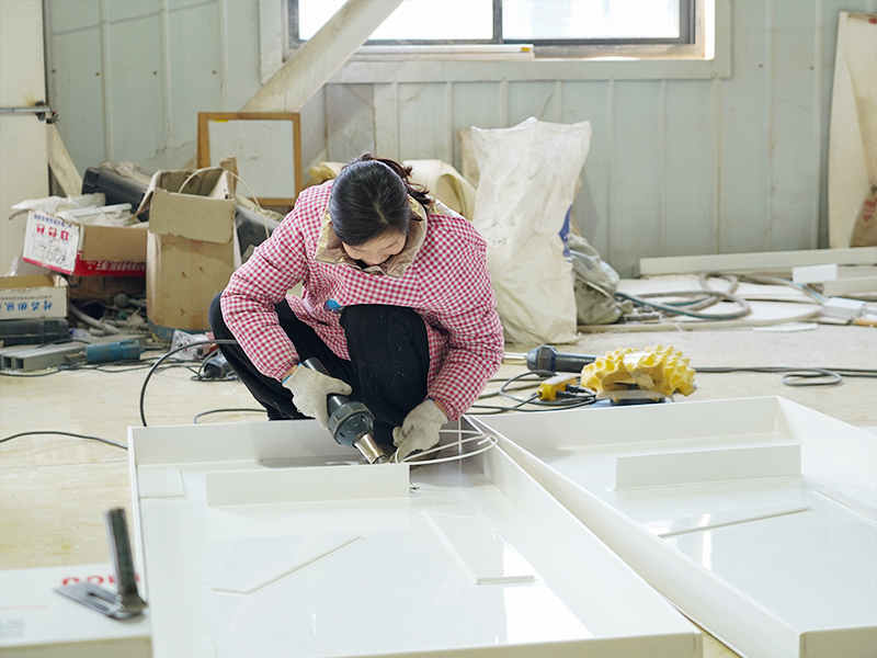 Fabrication de cabine de revêtement et contrôle qualité